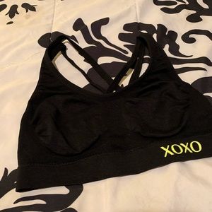 Size xs sports bra
